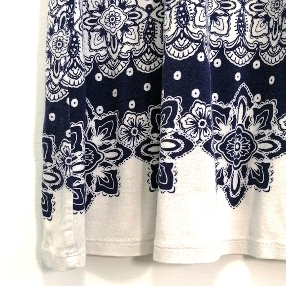 Dress - Picture 5 of 8